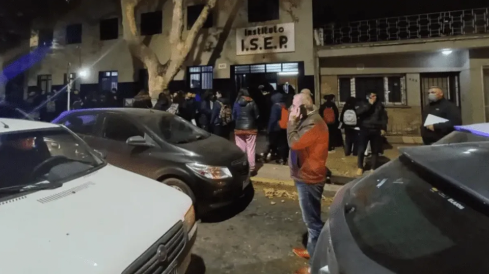Terror en Mendoza: un alumno amenazó con matar a todos sus compañeros