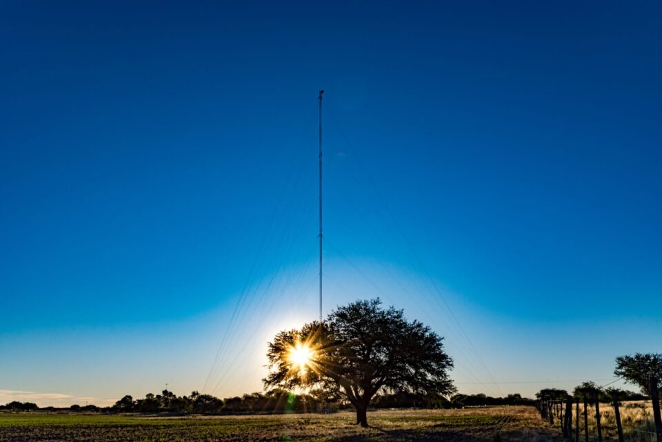 Proponen ley para uso de estructuras estatales de telecomunicaciones