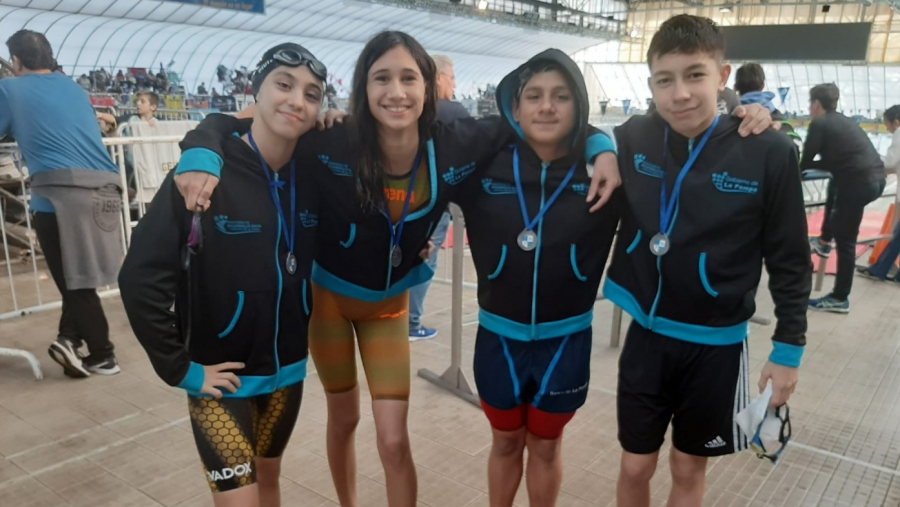 Natación: medallas para el equipo pampeano