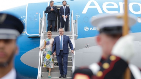 Alberto Fernández llegó a Los Ángeles para participar de la Cumbre de las Américas