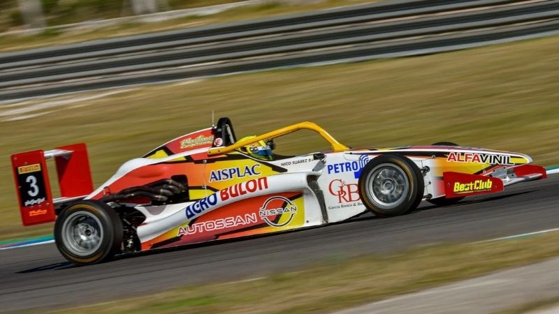 El piquense Nico Suarez se quedo con la carrera de Termas de Rio Hondo