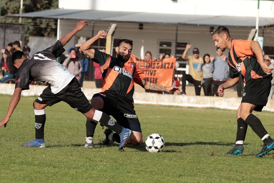 PRIMERA B: Pico FBC lo dio vuelta en el segundo tiempo y Cultural Argentino ganó de visitante