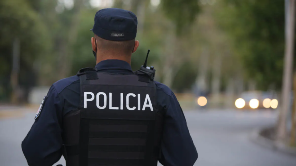 Un policía pampeano condenado por lesiones leves a partir de una discusión con un trabajador por el uso del barbijo
