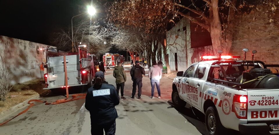 Trágico incendio en barrio San Etelvino