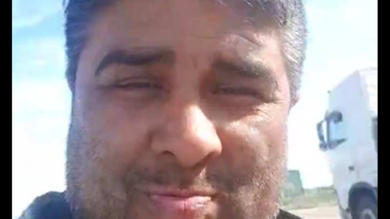 Escándalo con el cantante del grupo Green en uno de los puestos caminero de La Pampa