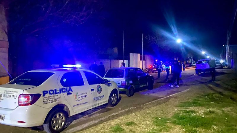 URGENTE: Pelea callejera termino con un joven de 25 años trasladado al hospital con heridas cortantes en el rostro