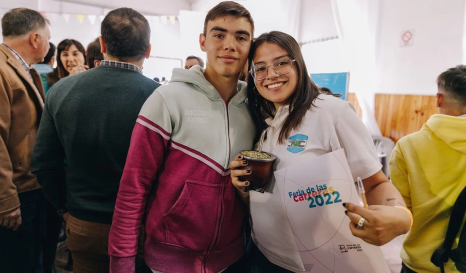 Más de 2 mil estudiantes de distintas localidades fueron parte de la “Feria de las Carreras” en Macachín