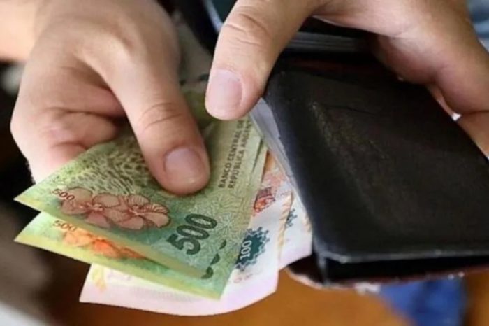 Salarios: se activa la “cláusula gatillo” del bimestre julio-agosto 2022