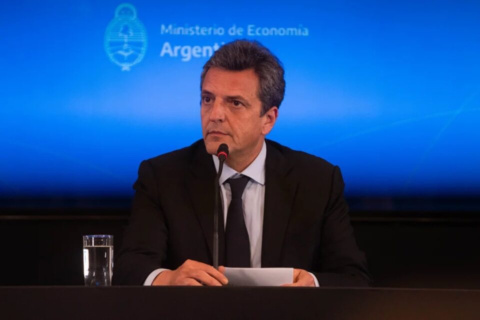 Ganancias: Massa anticipó que subirá desde noviembre el mínimo no imponible y quedará por arriba de 330.000 pesos