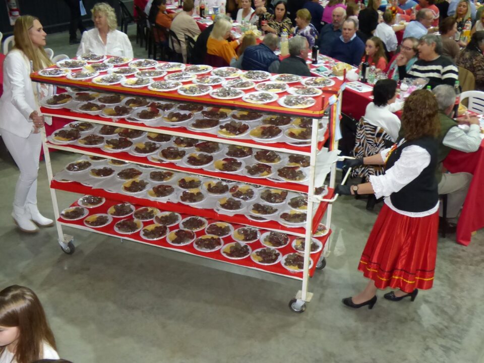 «Fiesta de la Carneada»: 20 años de una tradición intacta en Alpachiri