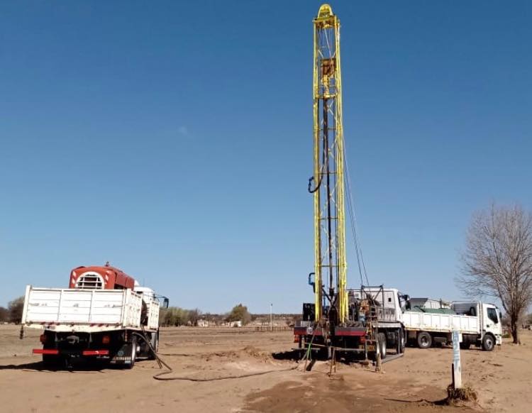 Se realizan más de 60 perforaciones anuales para asegurar la provisión de agua potable