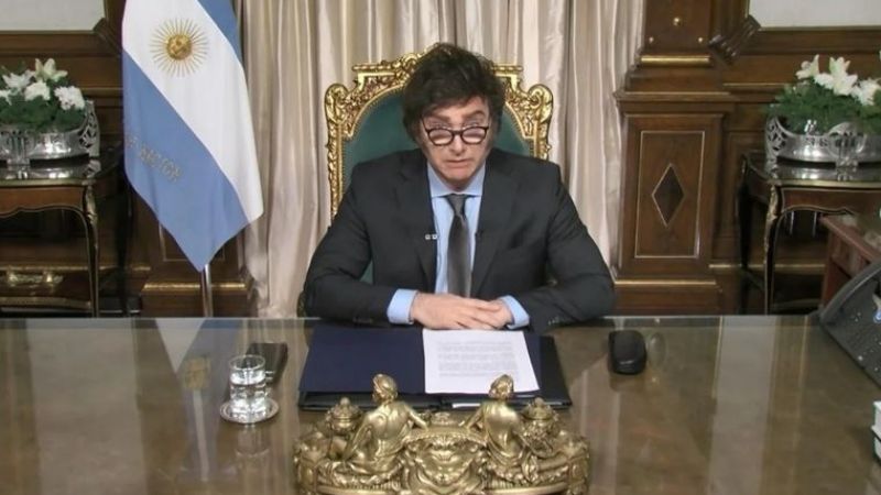 Fuerte reacción de Milei por el DNU: «Es un intento de socavar al Gobierno»